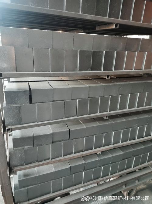 铝碳化硅碳砖 卓越性能与广泛应用的耐火材料
